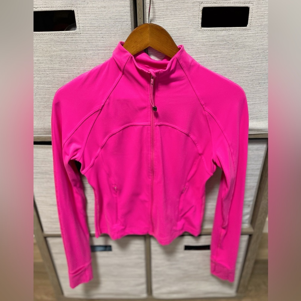 Lululemon Cropped Define Jacket, Like New!